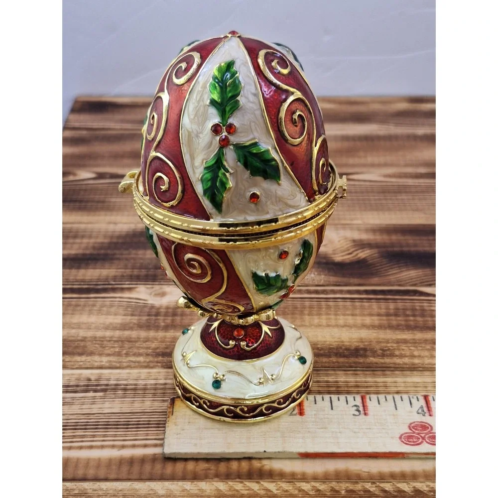 Ornate Decorated Christmas Egg‎ Music Box 